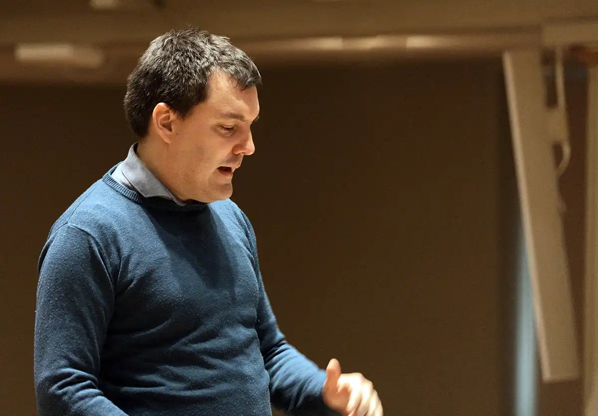 City Voices Bristol rehearsal with musical director Ben Pinnow